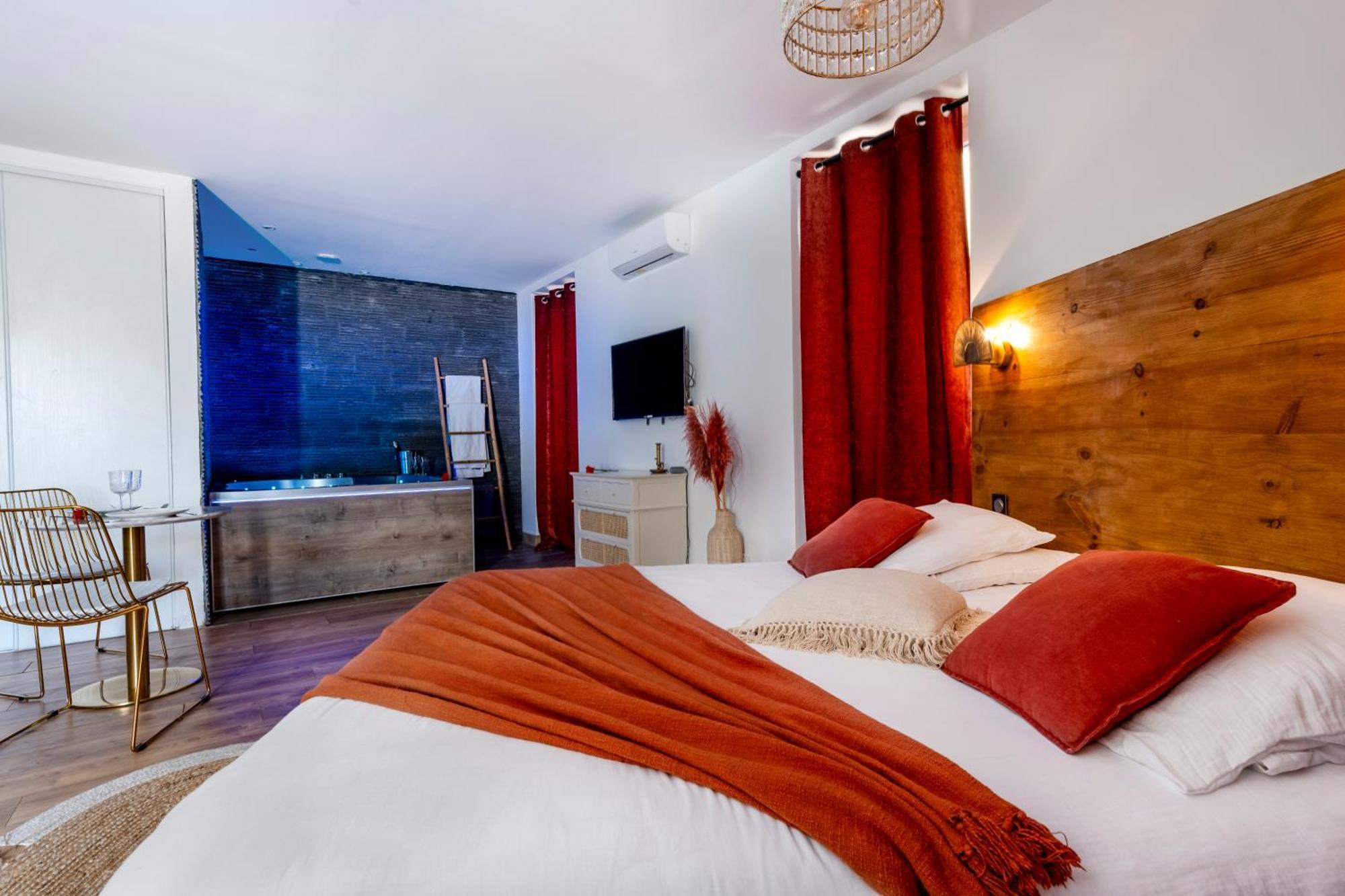 Loft Romantique - Spa Privatif - Spa Noctambulles Hyères Zewnętrze zdjęcie